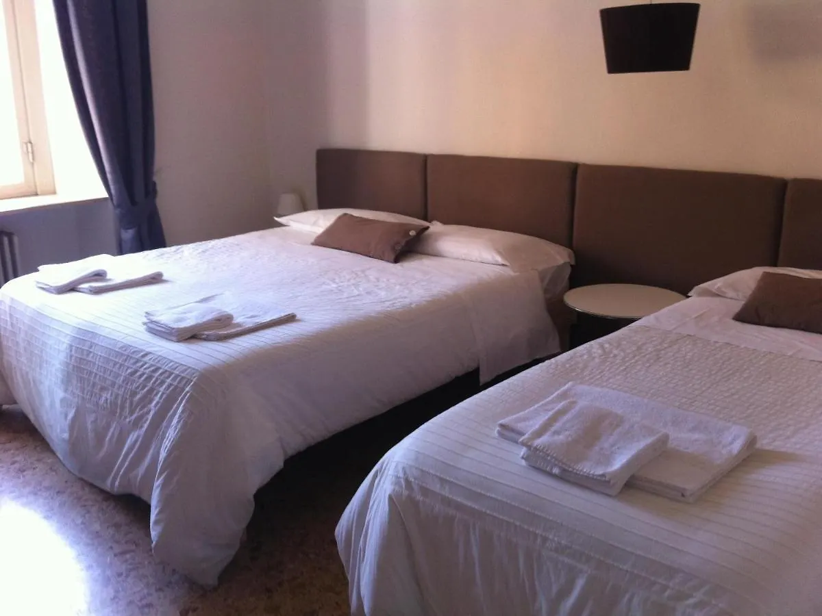 *** Penzion Residenza Navona Verona Itálie